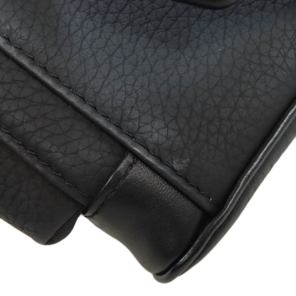 LOUIS VUITTON M58495 Christopher XS Body Bag Taurillon Luxe Accessory - Picture 8 of 11